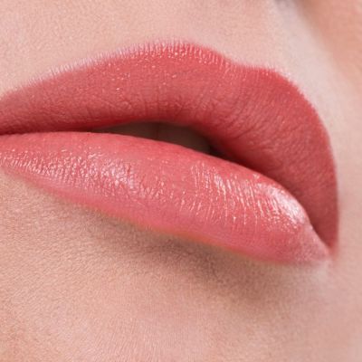 Lipstick peach
